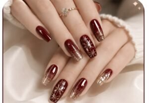 15+ Best Burgundy and Gold Nail Designs That Look Rich and Luxurious